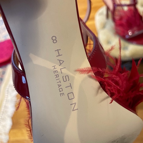 Halston Heritage blood red patent leather sandals (size 8) - Picture 6 of 7
